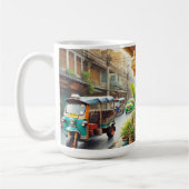 Café in Bangkok, Thailand Koffiemok (Links)