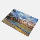 Cafe over tropisch strand op zonsondergang deurmat (Schuin)