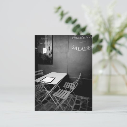 café-tafel in Parijs en stoelen Briefkaart (Staand voorkant)
