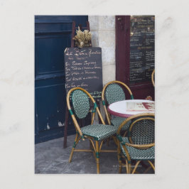 Cafe-tafel met rolstoelen in Parijs, Frankrijk Briefkaart