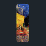 Cafe Terrace bij nacht door Vincent van Gogh Etiket<br><div class="desc">Cafe Terrace op de Place du Forum door Vincent van Gogh is een kunstschilderij van de impressionistische architectuur van het cityscape schilderij. Een uitzicht buiten van een restaurant met tafels, stoelen, serveerders en mensen die eten. Een mooie nacht met sterren aan de hemel in Arles, Frankrijk. Over de kunstenaar: Vincent...</div>