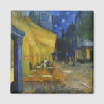 Cafe Terrace bij nacht | Vincent Van Gogh Magneet<br><div class="desc">Cafe Terrace bij nacht (1888) door de Nederlandse postpressionist Vincent Van Gogh. Origineel kunstschilderij is een olie op het canvas die een schrikbarende nachtelijke scène toont voor een Frans café in Arles. Gebruik de ontwerphulpmiddelen om douanetekst toe te voegen of het afbeelding te personaliseren.</div>