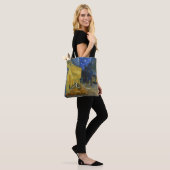 Cafe Terrace bij nacht | Vincent van Gogh Tote Bag (Op model)