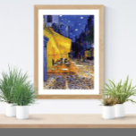 Cafe Terrace in Night Vincent van Gogh Poster<br><div class="desc">Een mooi poster met het post-impressionistische schilderij van Vincent van Gogh (1853-1890),  Cafe Terrace bij Night (1888). Creëer in Arles,  Frankrijk voor een populair koffiehuis op het Rue Du Palais. Een stadscentrum met een sterrenhemel in een café in de openlucht.</div>