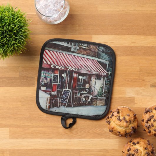 Café Tina's Twilight, NYC. Pannenlap (Top down)