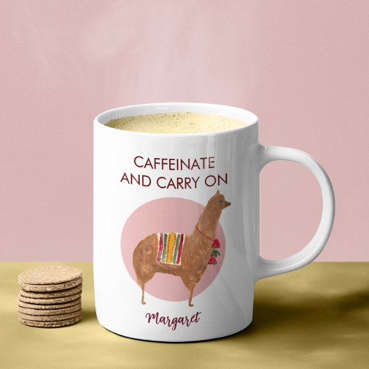 Caffeinate Carry On Llama Alpaca met de hand getro Koffiemok