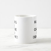 Caffeine & Deadlines Hustle Mug Koffiemok (Center)