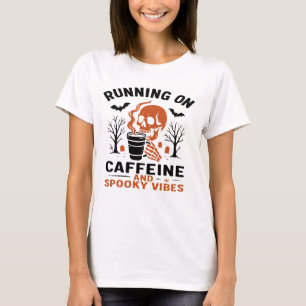 Caffeïne en griezelige sfeer – Skelet koffieliefhe T-shirt