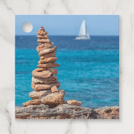 Cairn at the Mediterranean sea Bedankjes Labels (Voorkant)