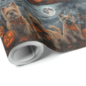 Cairn Terrier Halloween Spooky Cadeaupapier (Rol Hoek)