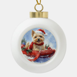 Cairn Terrier-hond in slee laat het sneeuwen Kerst Keramische Bal Ornament