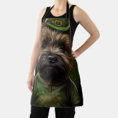 Cairn Terrier hond in St. Patrick's Day jurk Schort (Insitu)