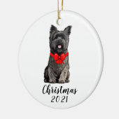 Cairn Terrier in Kerstlint Datum Aanpasbaar Keramisch Ornament (Links)