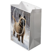 Cairn Terrier Laat het sneeuwen Kerstmis Medium Cadeauzakje (Achterkant Gekanteld)