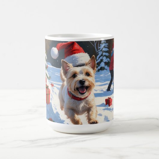 Cairn Terrier Rent in de Sneeuw met Kerstmuts Koffiemok (Center)