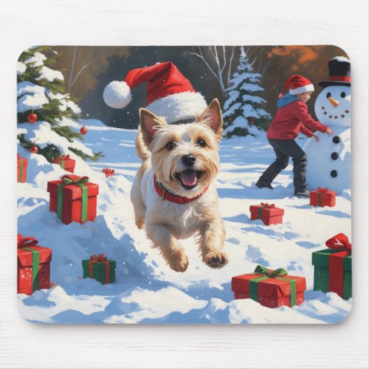 Cairn Terrier Rent in de Sneeuw met Kerstmuts Muismat (Voorkant)