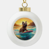 Cairn Terrier Strand Surfen Schilderij Keramische Bal Ornament (Voorkant)
