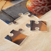 Cairn Terrier zittend bij open haard Kerstverlicht Legpuzzel (Zijkant)