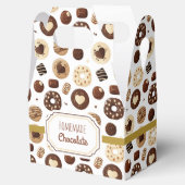 Caja de regalo con diferentes dulces de chocolate bedankdoosjes (Geopend)