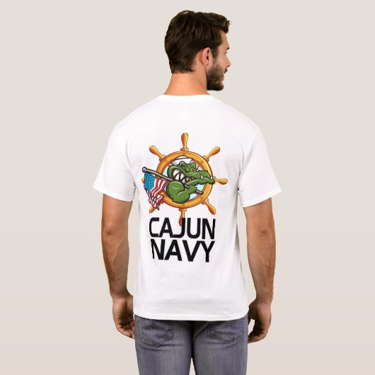 Cajun Navy-ontwerp op voorkant Pocket en achterzij T-shirt (Achterkant volledig)