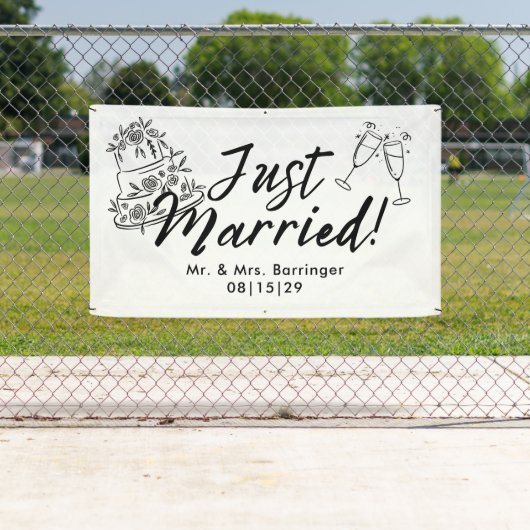Cake and Cheers Just Married Car Banner (Insitu)