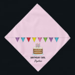 Cake at Colorful Banner on roze Birthday Girl Bandana<br><div class="desc">Destei's originele cartoon illustratie van een bruine verjaardagstaart met vier kaarsen erop en een kleurrijke bundelbanner boven de cake. De achtergrondkleur is lichtroze. Eén aanpasbaar tekstgebied leest: "Verjaardagenmeisje" terwijl er op een andere plaats is voor een naam.</div>