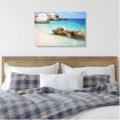 Cala Mariolu strand, Sardinië canvas print (Insitu (Slaapkamer))