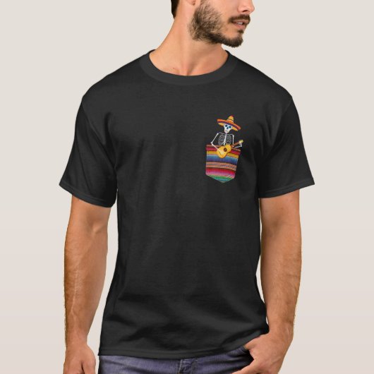 Calaca Blanket Pocket Serape Mexican Funny Cinco D T-shirt (Voorkant)