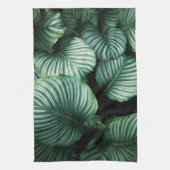 Calathea-bladeren, schaal met gestreepte tropische theedoek (Verticaal)