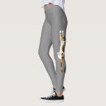 Calico Cat Hanging On | Grappige Cat Lover's Leggings<br><div class="desc">Calico Cat Holding op met klauwen Leggings. Leuk voor de sportschool, yogales of thuis op de bank opgerold met je kat. Bekijk Jenn's Doodle World voor nog meer ongewone leggings en leuke producten met deze gekke kat. ©Jenn Inashvili</div>