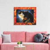 Calico Cat in de herfst Canvas Afdruk (Insitu (Woonkamer))