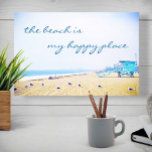 California Coast Beach Photo My Happy Place Script Canvas Afdruk<br><div class="desc">"Het strand is mijn gelukkige plek." Ontspan en herinner jezelf aan de verse zoutgeur van de oceaanlucht wanneer je kijkt naar dit verbluffend pastelkleurig fotocanvas. Verbreek en verken de eenzaamheid van een leeg Californische strand. Het maakt een groot opwindend en inspirerend geschenk! U kunt deze wandkunst eenvoudig personaliseren, plus ik...</div>
