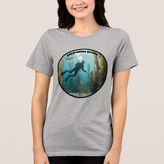 California Freediving Diver with Kelp and Fish URM Tri-Blend Shirt (Voorkant)