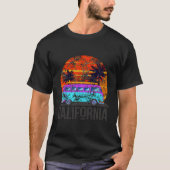 California Retro Surf Bus Van Surfer Distr T-shirt (Voorkant)