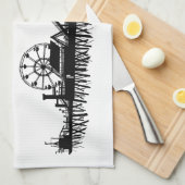 California Santa Monica CA Iconic Pier Silhouette Theedoek (Quarter Fold)