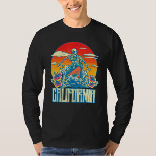 California Surfing Skeleton Skull Dead Waves Retro T-shirt