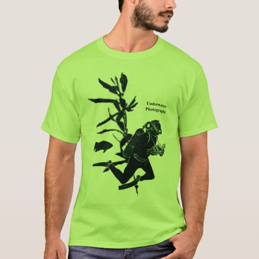 California Underwater Photography Diver met Fish T-shirt (Voorkant)