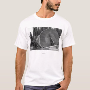 CaliforniaMan door Cut Redwood Log T-shirt