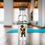 Californië Beer Hug Waterfles<br><div class="desc">1913 Hoesje illustratie voor "I Love You, California" California State Song.</div>