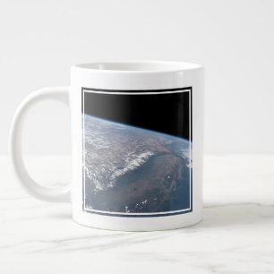 Californië en Nevada gezien vanuit de ruimte. Grote Koffiekop