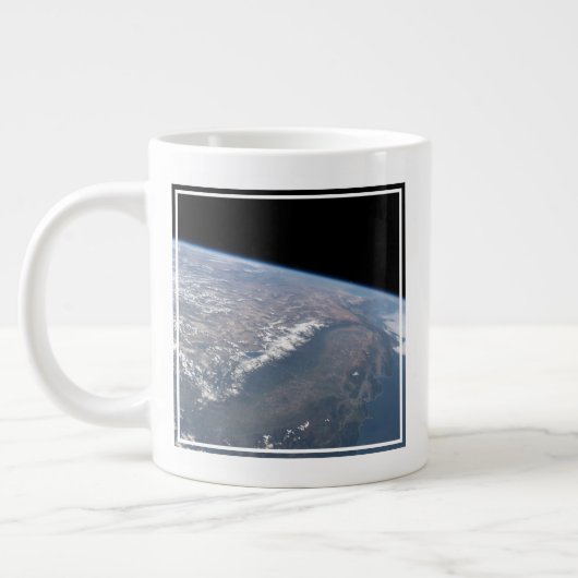 Californië en Nevada gezien vanuit de ruimte. Grote Koffiekop (Links)