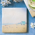 Californië strand oceaan zeemeeuwen badhokje stenen onderzetter<br><div class="desc">Ontspan met je favoriete drankje op dit prachtige pastelkleurige foto op maat gemaakte monogram stenen onderzetter, terwijl je jezelf herinnert aan de frisse zoutgeur van de oceaanlucht. Uitademen en verken de eenzaamheid van een leeg Californisch strand. Maakt een geweldig housewarming cadeau! U kunt dit stenen onderzetter gemakkelijk personaliseren. Ik bied...</div>
