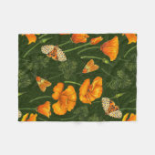 Californische papavers en motten op donkergroen fleece deken (Voorkant (Horizontaal))