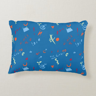 Call Me Love beroemd gemaakt door Pattern Accent Kussen