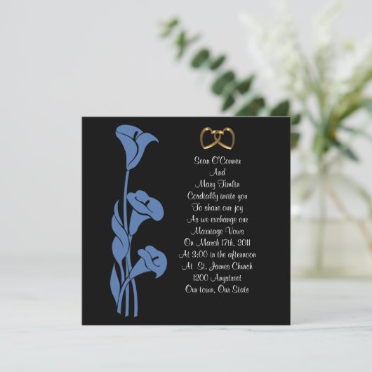 Calla Lily Blue op zwarte uitnodiging (Staand voorkant)