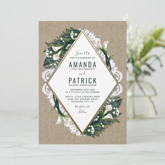Calla Lily Burlap en Kant bruiloft uitnodigingen (Staand voorkant)
