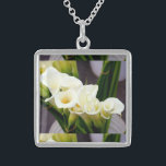 Calla Lily ketting<br><div class="desc">mooie witte dommelies</div>