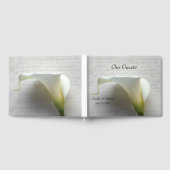 Calla lily op oud handschrift gastenboek (Volledig)