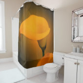 Calla Lily Warm Yellow Mist Achtergrond Douchegordijn (In situ)