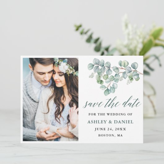 Calligrafie Botanische groene Eucalyptusbladeren Save The Date (Staand voorkant)